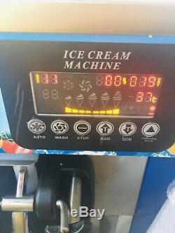 LED Screen Commercial 3 Flavors Soft Served Ice Cream Machine Large
