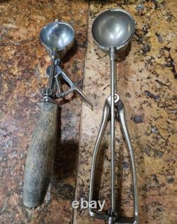 Lot Of Vintage Ice Cream Scoops Gilchrist Germany Mosteller