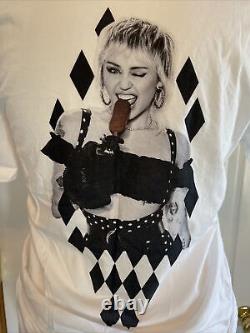 RARE 2021 Miley in Layers Miley Cyrus Magnum Ice Cream Collaboration Tshirt L