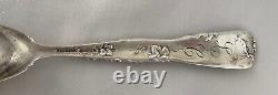 TIFFANY & CO Grape Vine Large Sterling Silver ICE CREAM SERVER 11 1/4S940