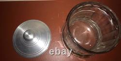 VINTAGE BORDENS MALTED MILK GLASS JAR w LID SODA SHOP ICE CREAM PARLOR