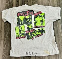 Vintage 1992 Lollapalooza 92 T Shirt L Red Hot Chili Peppers Ice Cube Pearl Jam