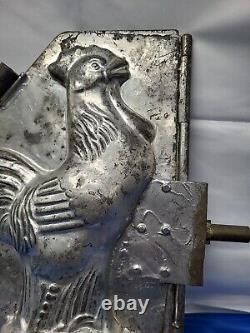 Vintage Crowing Rooster Large Tin Mold Cool Treats Ice Cream Chocolate SHELF