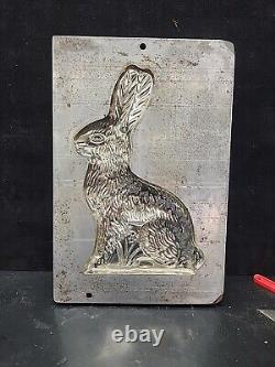 Vintage Easter Bunny Large Cool Rabbit Ice Cream Chocolate Candy Molds Wax Fun