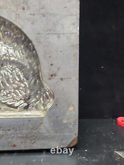 Vintage Easter Bunny Large Cool Rabbit Ice Cream Chocolate Candy Molds Wax Fun