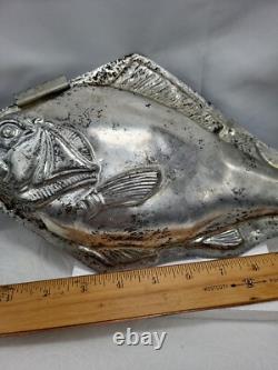 Vintage Fish Ocean Large Tin Mold Cool Treats Ice Cream Candy Chocolate