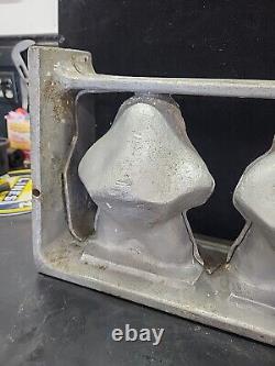 Vintage Large 3 Santa Claus Hinged 5 Piece Ice Cream Chocolate Molds Wax Fun