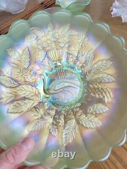 Wow Ice Green Northwood Carnival Glass Peacock & Urn Large Ice Cream Bowl